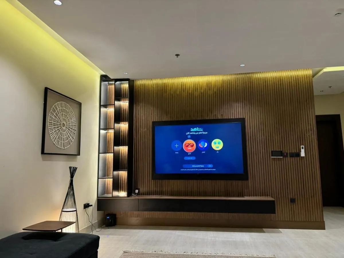 شقة فاخرة 3 غرف نوم وشرفة على الحديقة Riyadh Apartment